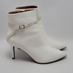 Rouge Helium Eva Pointed Toes Ankle Heels Side Zip Stud Booties White Size 9 M